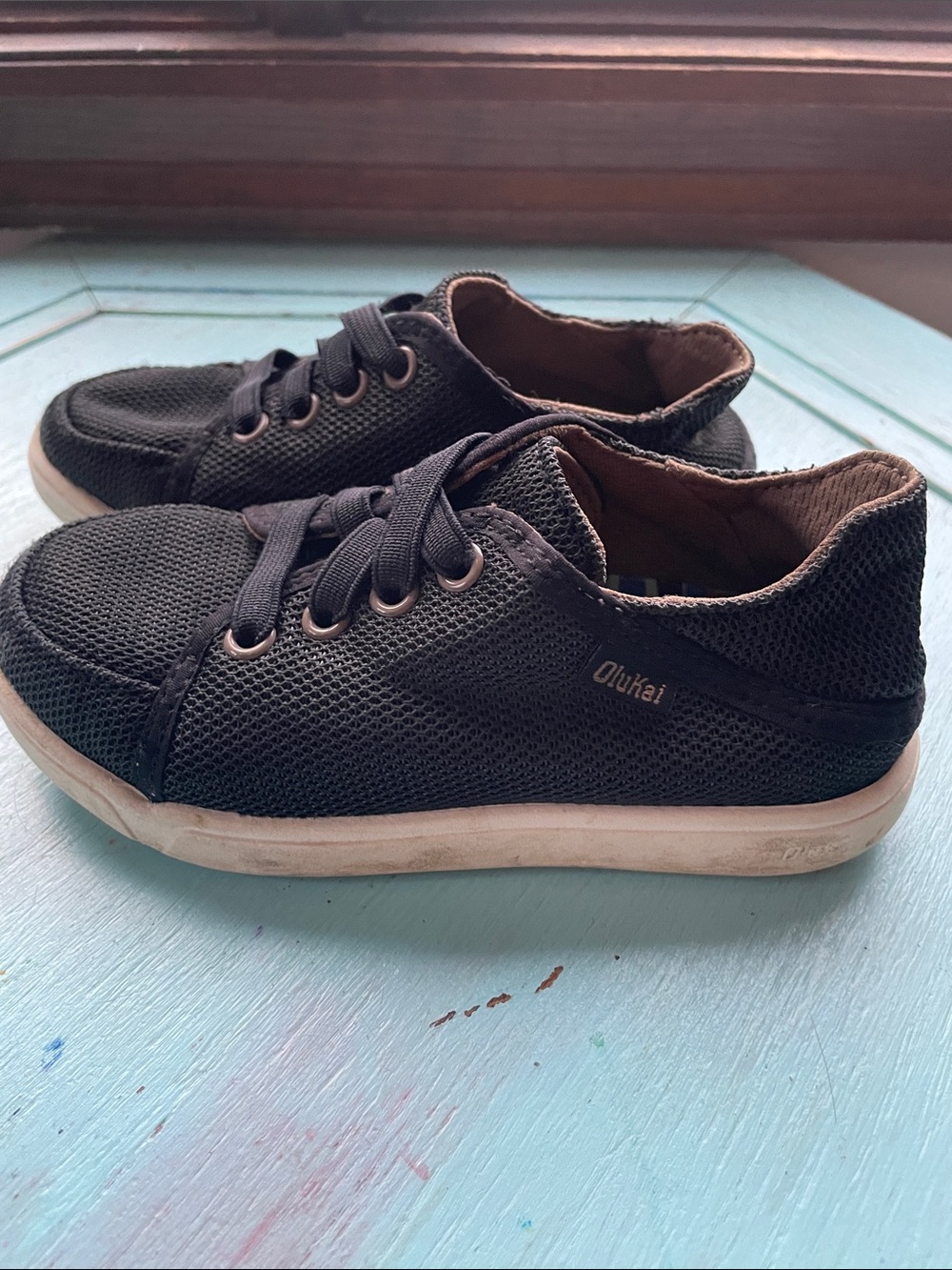 OluKai Li Maka sneakers